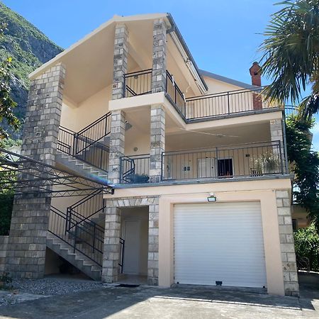 Ferienwohnung Apartman - Dobrota Sun Kotor Exterior foto