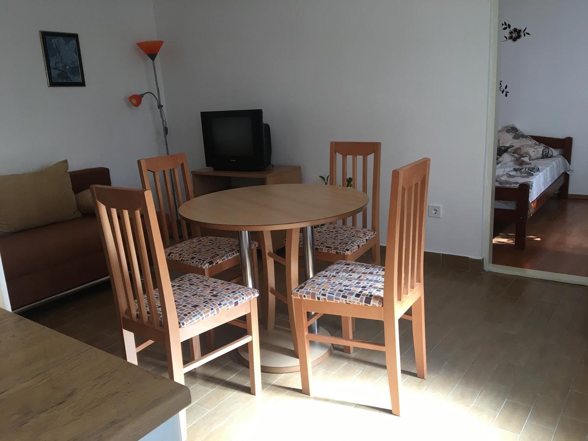 Ferienwohnung Apartman - Dobrota Sun Kotor Exterior foto