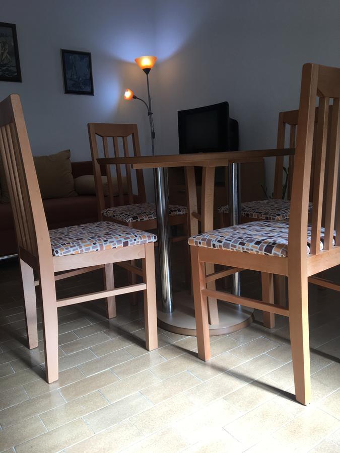 Ferienwohnung Apartman - Dobrota Sun Kotor Exterior foto